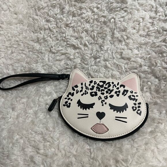 Betsey Johnson Cat Face leopard print Wristlet white,pink and black. - Picture 5 of 10